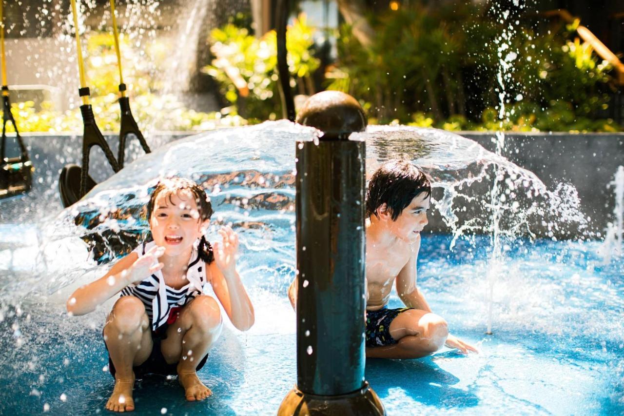 Hua Hin Marriott Resort And Spa Екстер'єр фото Children playing at the water park