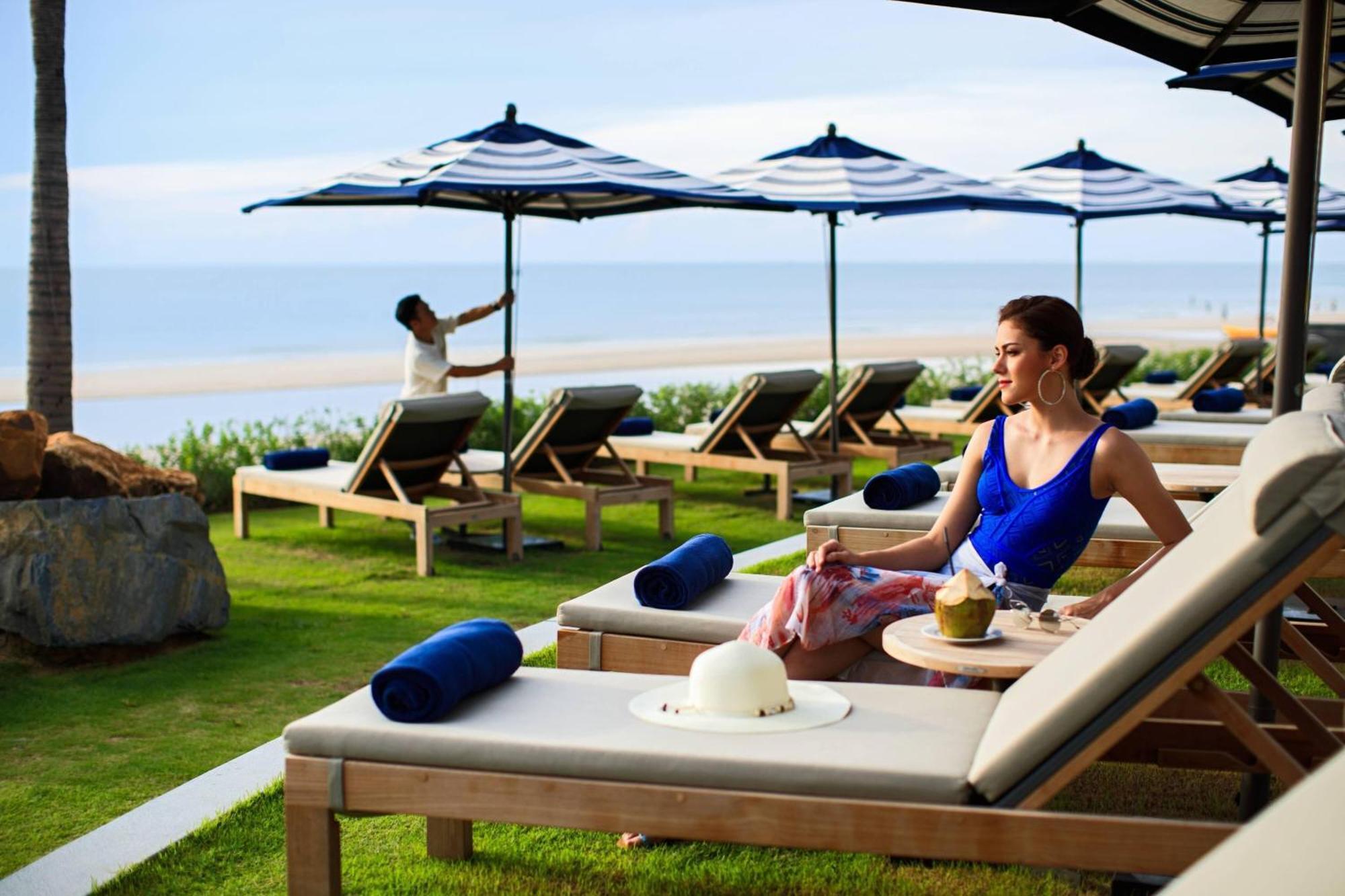 Hua Hin Marriott Resort And Spa Екстер'єр фото The Beach at The Cape