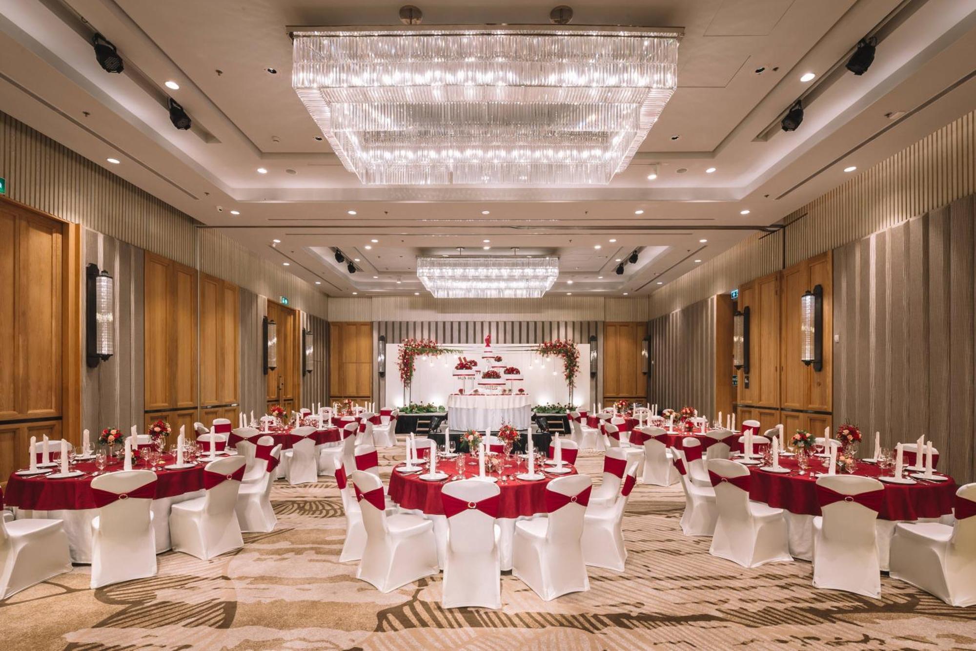 Hua Hin Marriott Resort And Spa Екстер'єр фото The Grand Ballroom