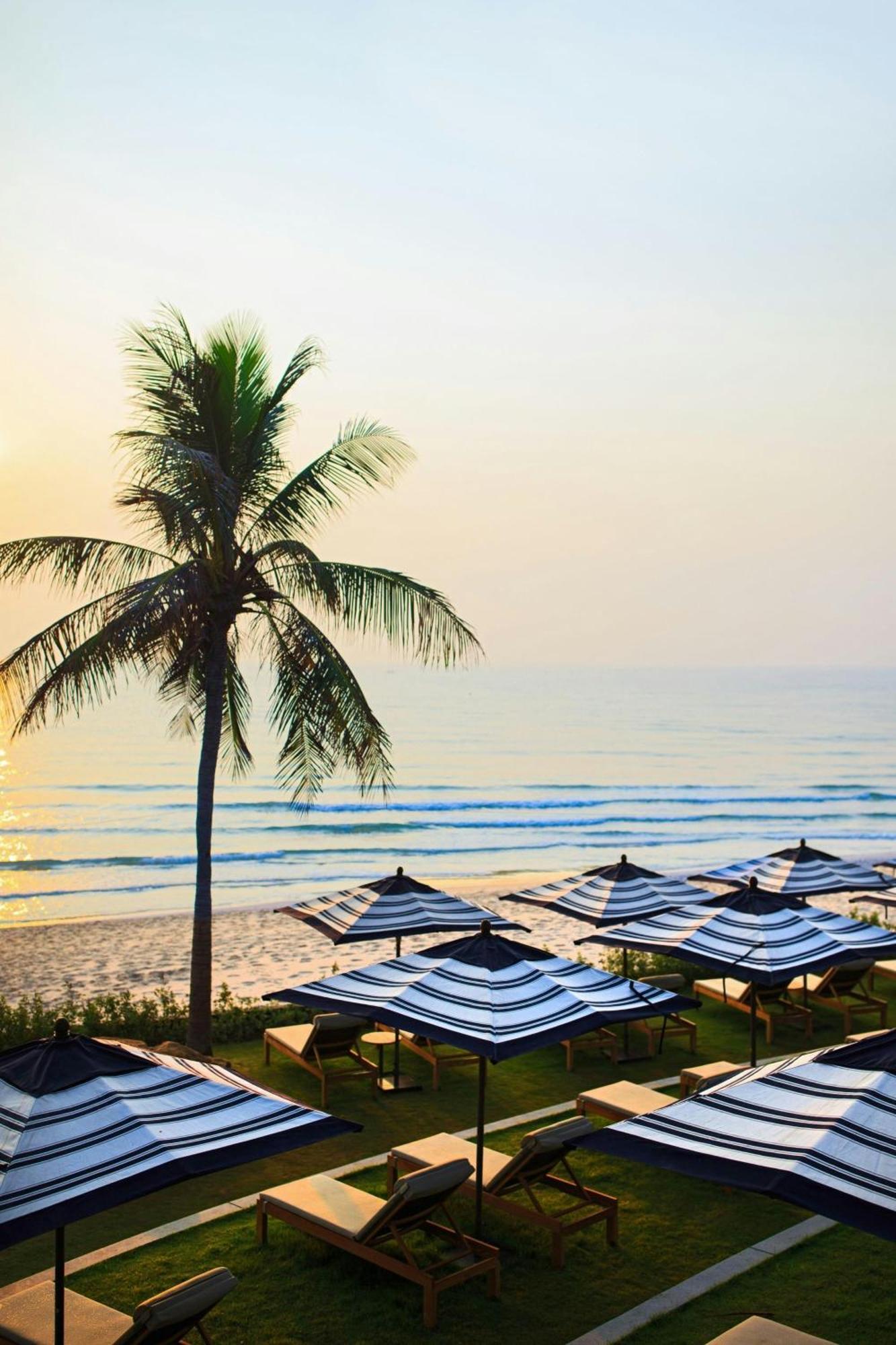 Hua Hin Marriott Resort And Spa Екстер'єр фото Sunset at the beach
